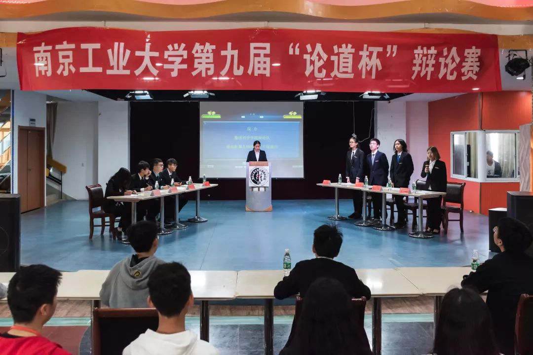 探索爱彩网论坛，网络社区的理性与激情交织