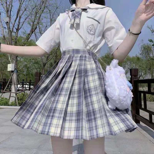 澳门三肖三码三期内必中