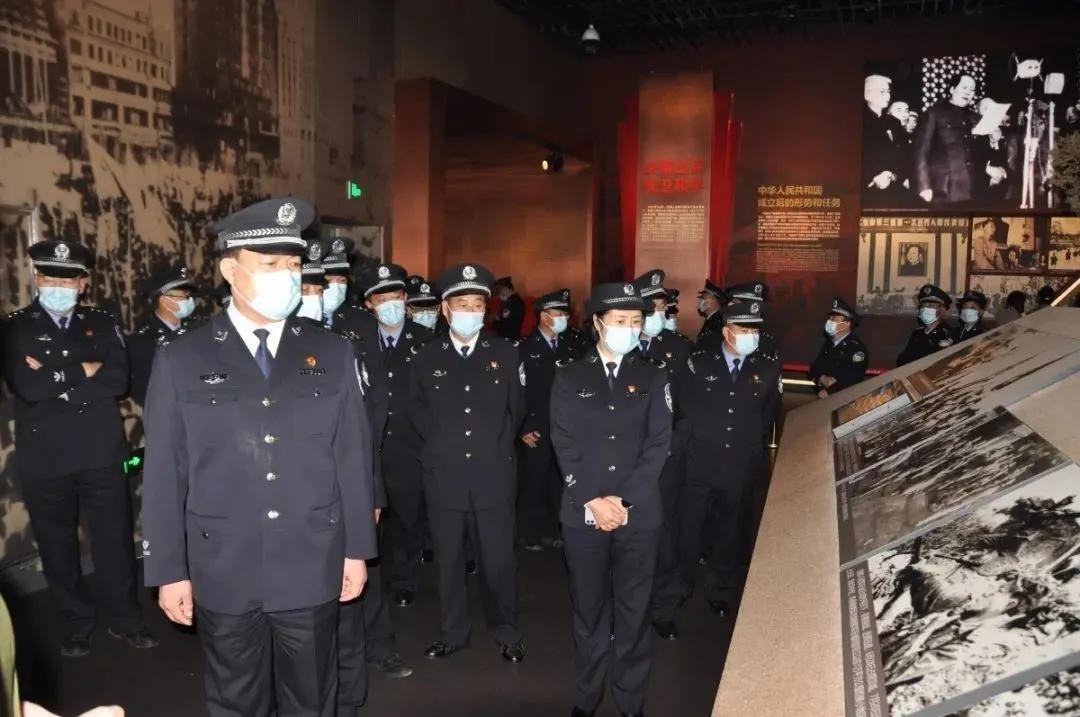丹东一句定三，东北小城的政治风云与民间智慧