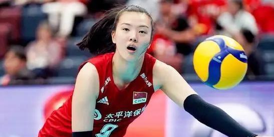 女排新星，李盈莹的崛起与挑战